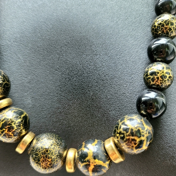 Vintage Gold Lace Black Agate Bead Graduated Round Necklace 24" - Picture 3 of 6